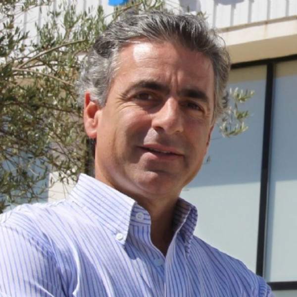 GONZALO GUILLÉN ponente